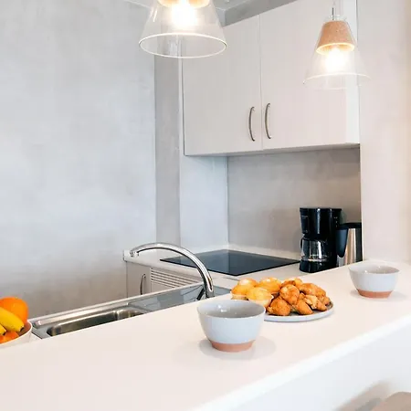 Sirella 2 דירה פוינסה