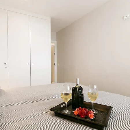 Sirella 2 Apartment
